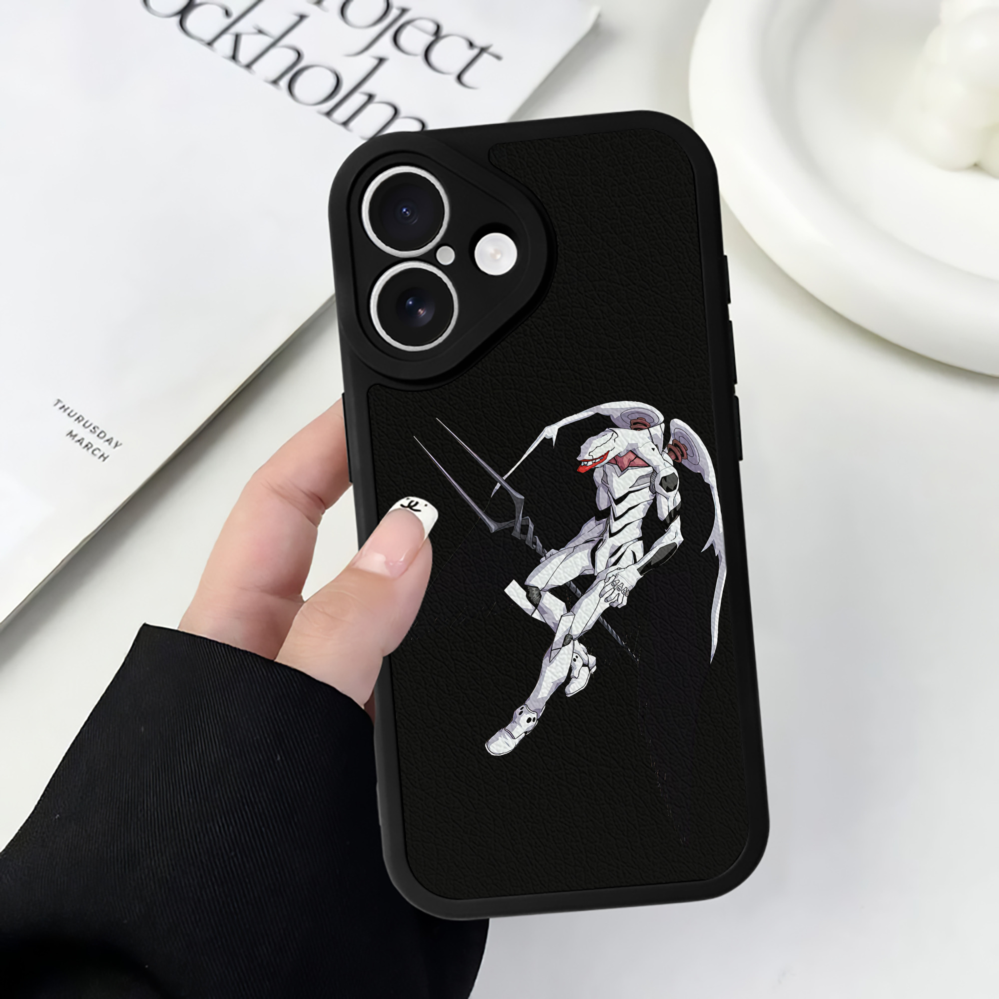 （画像用） EVA 新世紀エヴァンゲリオン 【iPhone 16シリーズ対応】シリコンスマホケース（レザー調） 材質：シリコン